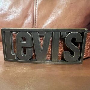 Levi's Vintage Bronze Belt Buckle with Brown Belt Genuine Leather